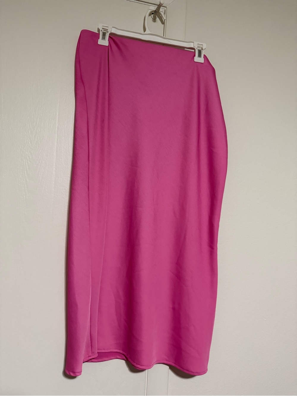 a new day Hot Pink Midi satin slip midi Skirt L